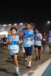 BIB: 10093, 12096, 10372
                            <button type="button" onclick="openModal(22929763)" class="btn btn-primary btn-sm float-right btn-popup" data-toggle="modal" data-target=".modal-high-quality">
                        <i class="fas fa-shopping-cart"></i> Add to Cart
                    </button>
                                            <button type="button" onclick="isThisMe(22929763, true)" class="btn btn-success btn-sm float-right btn-popup btn-isme hidden" data-toggle="tooltip" data-placement="bottom" title="นี่คือรูปของคุณใช่ไหม คลิกที่นี่เพื่อเอาเข้าอัลบั้ม">
                        <i class="fas fa-plus"></i> Add to album
                    </button>
                    <button type="button" onclick="isThisMe(22929763, false)" class="btn btn-warning btn-sm float-right btn-popup btn-isnotme hidden">
                        <i class="fas fa-ban"></i> Remove from album
                    </button>
